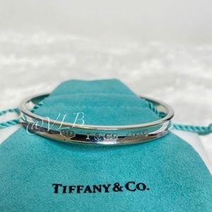 ♥️SOLD♥️Authentic Tiffany 1837 Bangle Bracelet